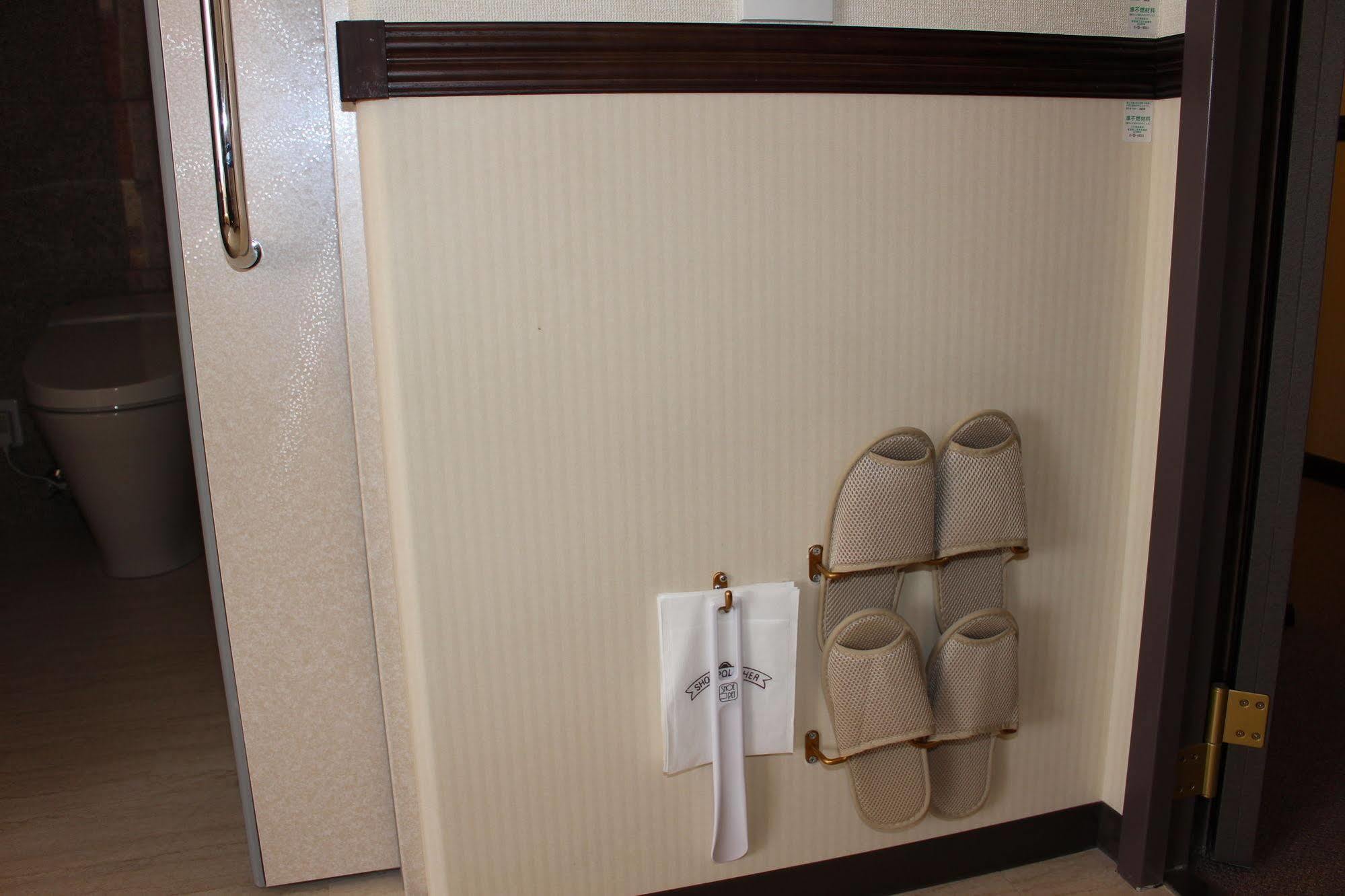 Toyoko Inn Kofu-Eki Minami-Guchi No.1 Экстерьер фото
